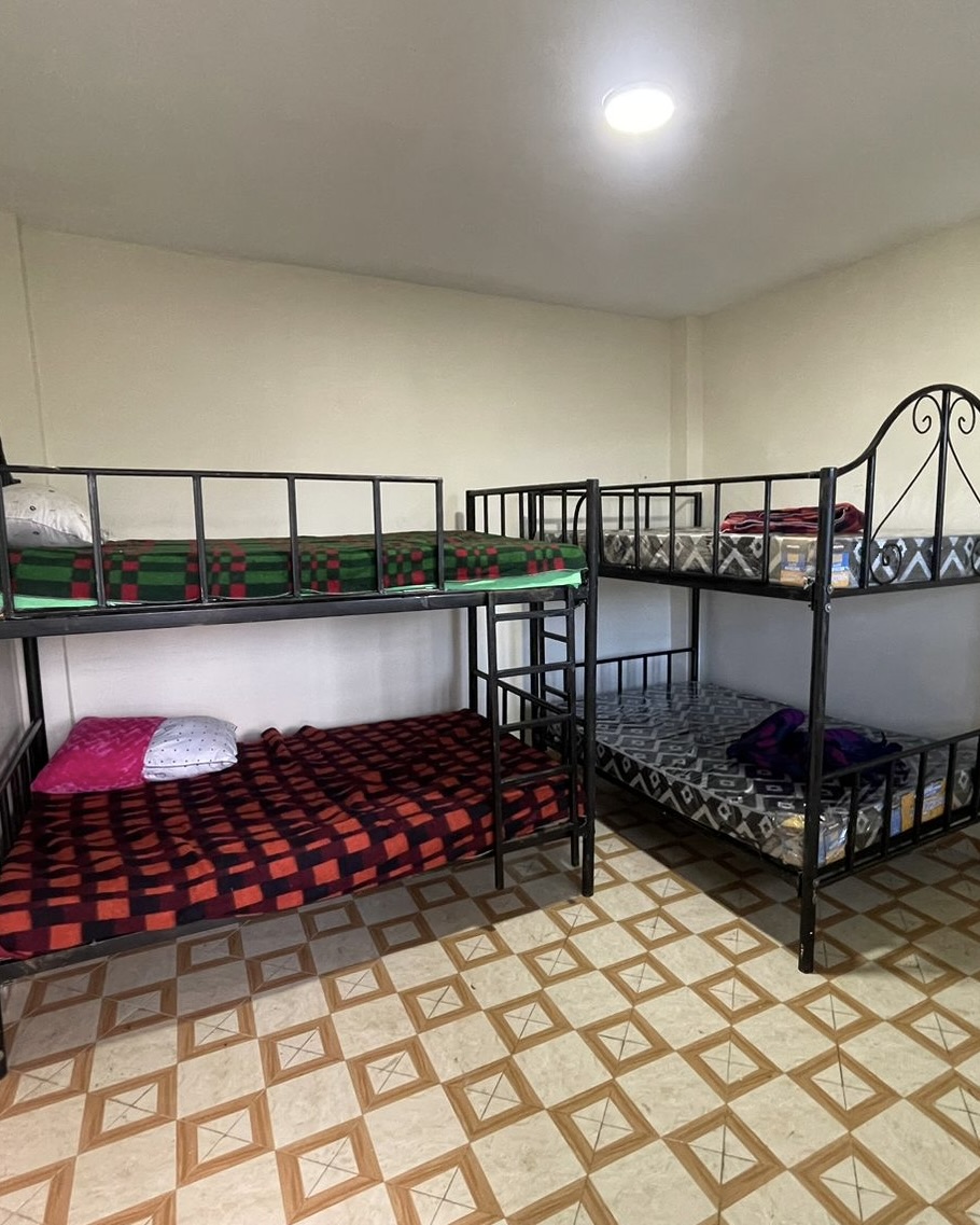 1BD426BD-6D01-46F3-98D3-75F1F5CAD0C7_1_201_a